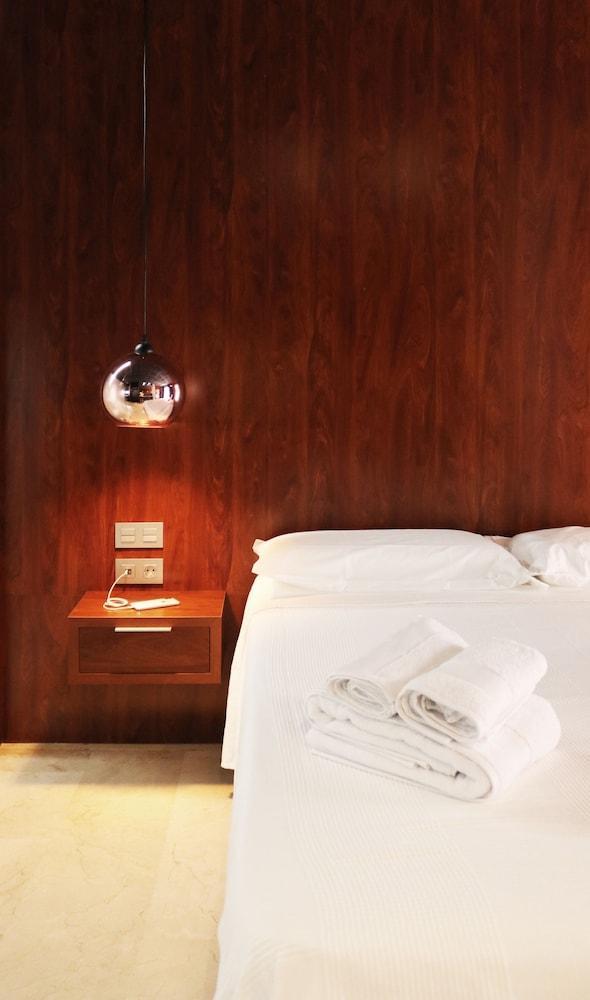 Alicante Aparthotel Evolution מראה חיצוני תמונה
